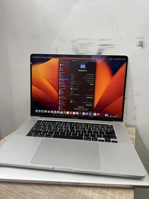 Laptop Apple MacBook Pro 2019 32GB Intel Core i9 SSD 512GB