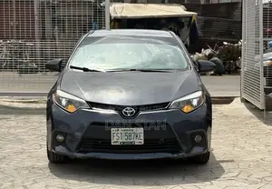 Toyota Corolla 2016 Blue
