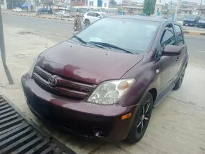 Scion xA 2004 Red