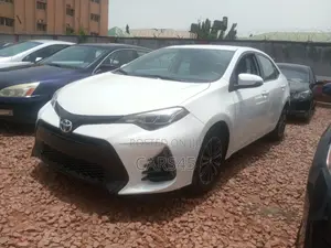 Toyota Corolla L 4dr Sedan (1.8L 4cyl 4A) 2014 White