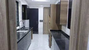 4bdrm Duplex in Ogombo for rent