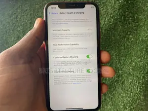 Apple iPhone XR 128 GB Red