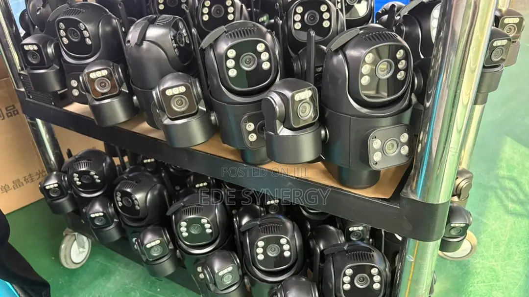 Dual Lens Solar Camera With Mobile App