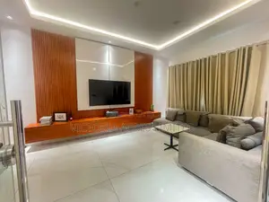 4 Bedroom Duplex