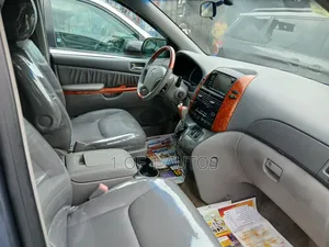 Toyota Sienna LE 8 Passenger 2010 Blue
