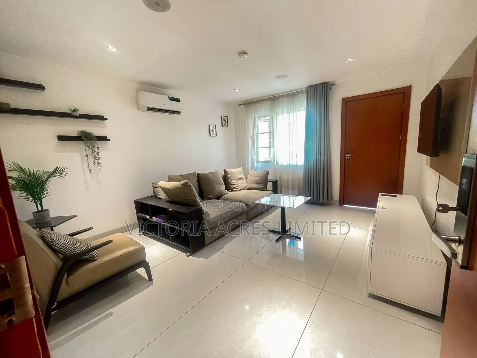 4 Bedroom Duplex