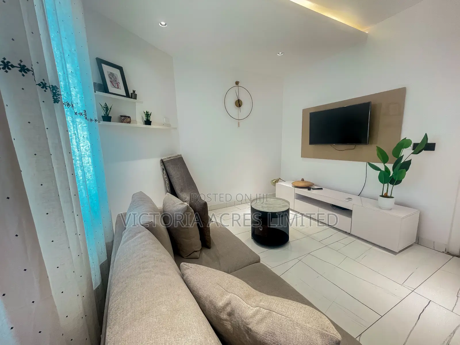 4 Bedroom Duplex