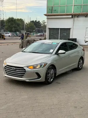 Hyundai Elantra SE 2018 Silver