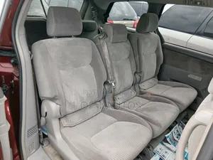 Toyota Sienna LE 2008 Red