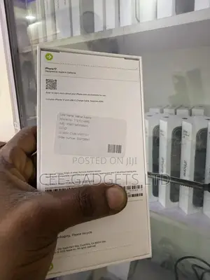 New Apple iPhone 17 256 GB Black