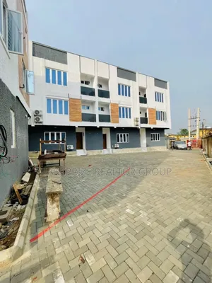 4bdrm Duplex in Adeniyi Jones Ikeja for sale
