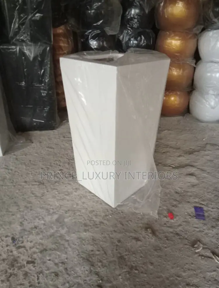 Artificial Flower Pots