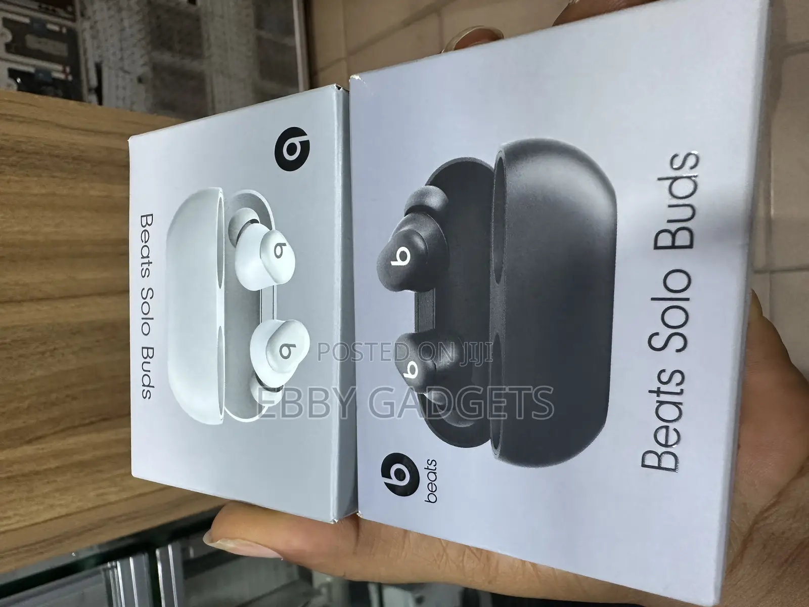 Beats Solo Buds