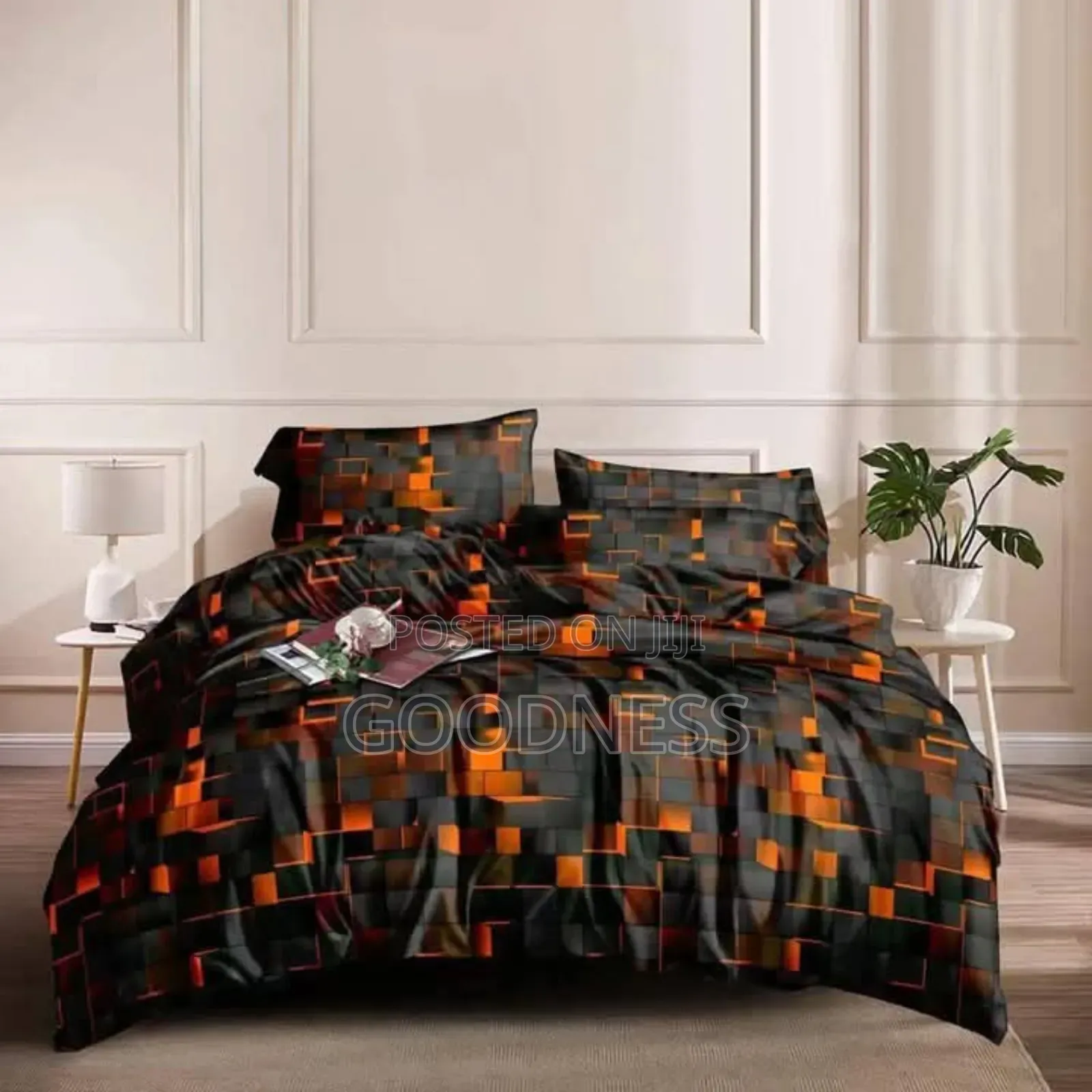Duvet With Bedsheets and Four Pillows Case Available in All Bed Sizes