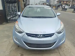 Hyundai Elantra 2012 Blue