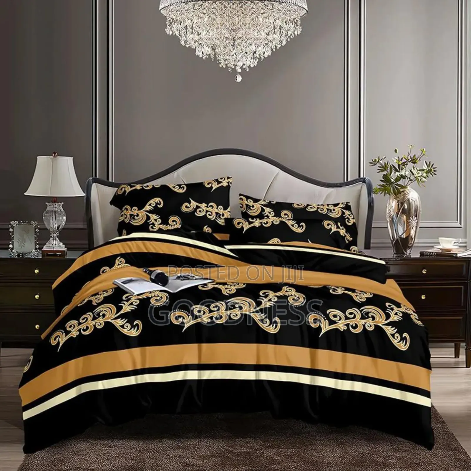Duvet With Bedsheets and Four Pillows Case Available in All Bed Sizes