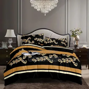 Duvet With Bedsheets and Four Pillows Case Available in All Bed Sizes