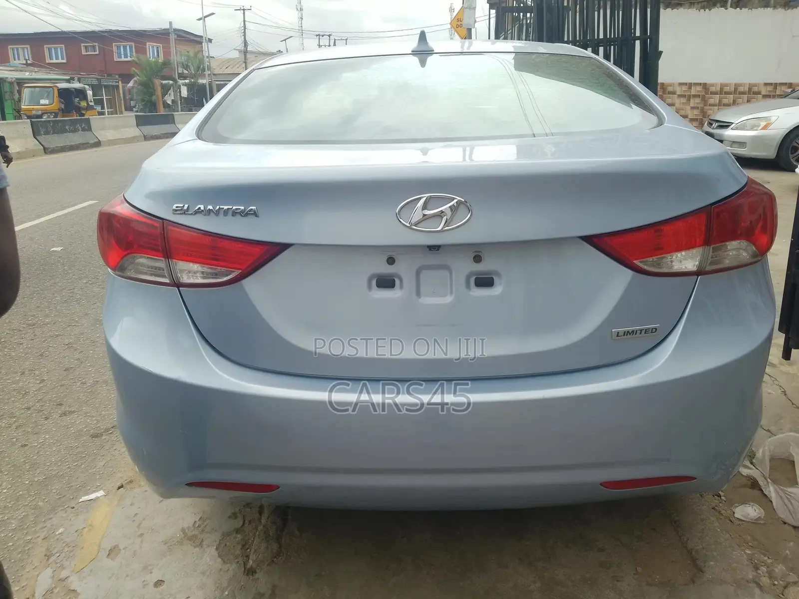 Hyundai Elantra 2012 Blue