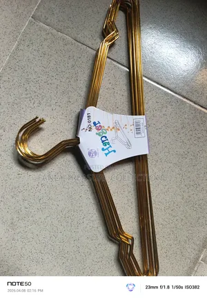 10pc Gold Hanger