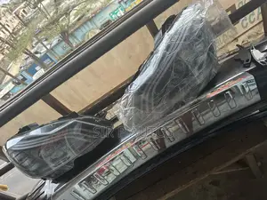 Mercedes Benz C300 Yahoo Maybarch Headlamp 2013
