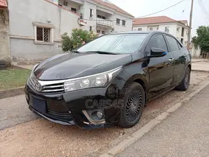 Toyota Corolla 2015 Black