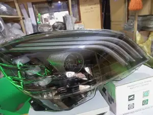 Mercedes Benz C300 2010 Model Yahoo Maybarch Headlamp