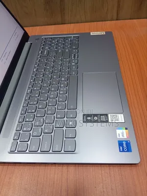 Laptop Lenovo IdeaPad 5 Slim 13th Gen i7 16GB Intel Core i7 SSD 512GB
