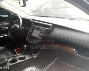 Toyota Avalon XLE 4dr Sedan (3.5L 6cyl 6A) 2015 Red