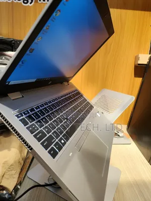 Laptop HP ProBook 650 G4 8GB Intel Core i5 SSD 256GB