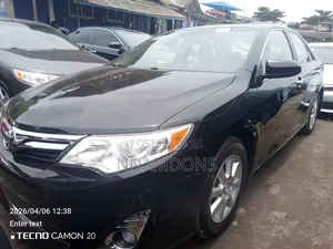 Toyota Camry LE 4dr Sedan (2.5L 4cyl 6A) 2014 Black