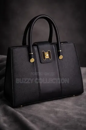 High Quality Pure Leathered Handbag