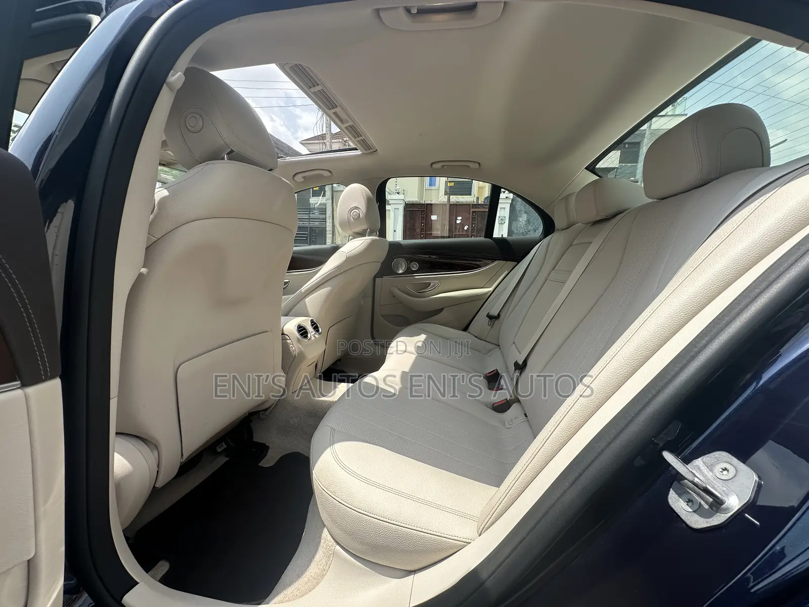 Mercedes-Benz E300 2018 Blue