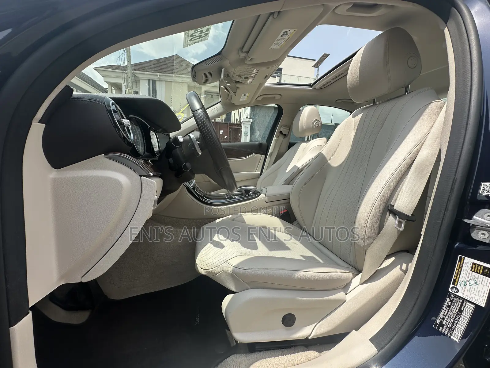 Mercedes-Benz E300 2018 Blue