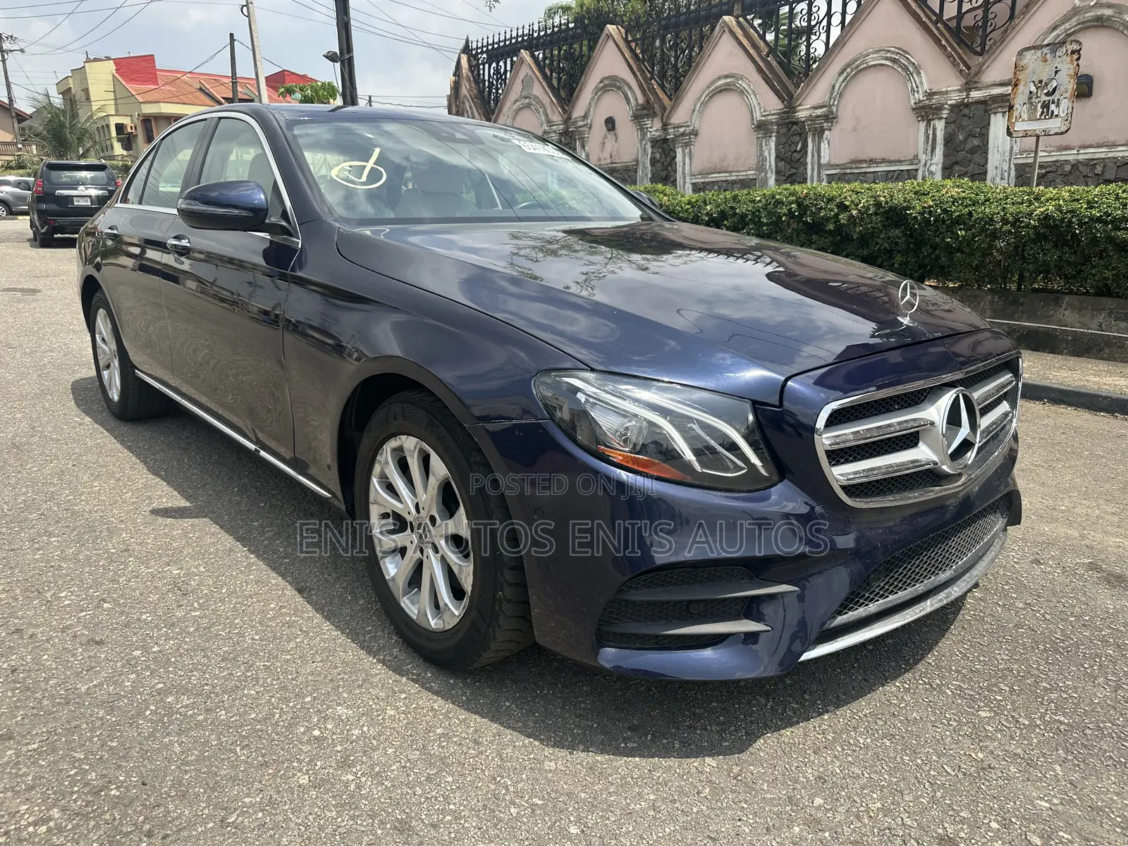 Mercedes-Benz E300 2018 Blue