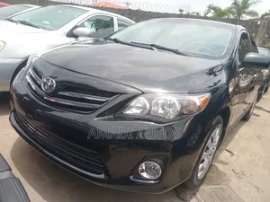 Toyota Corolla LE 4dr Sedan (1.8L 4cyl 4A) 2012 Black