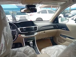 Honda Accord EX-L V-6 2dr Coupe (3.5L 6cyl 6A) 2015 White
