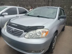 Toyota Corolla LE 2005 Silver