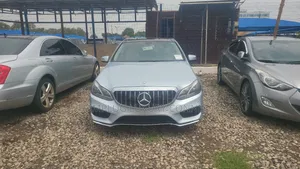 Mercedes-Benz E350 2015 Blue