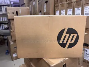 New Laptop HP 240 8GB Intel Core 3 SSD 512GB