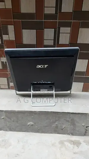 Desktop Computer Asus 8GB Intel Core i5 HDD 500GB