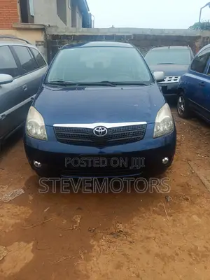 Toyota Corolla Verso 2002 Blue