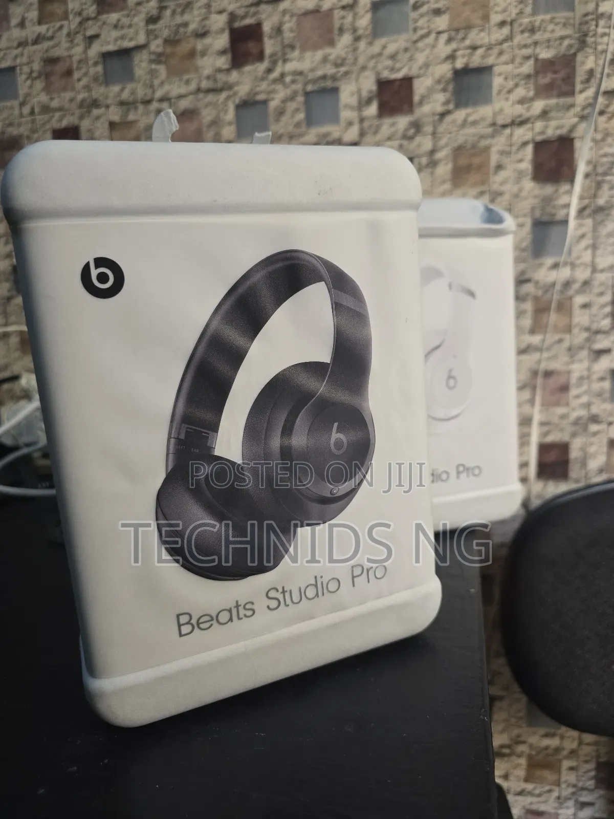Beats Studio Pro