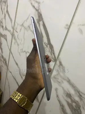 Apple iPad Air 16 GB Silver