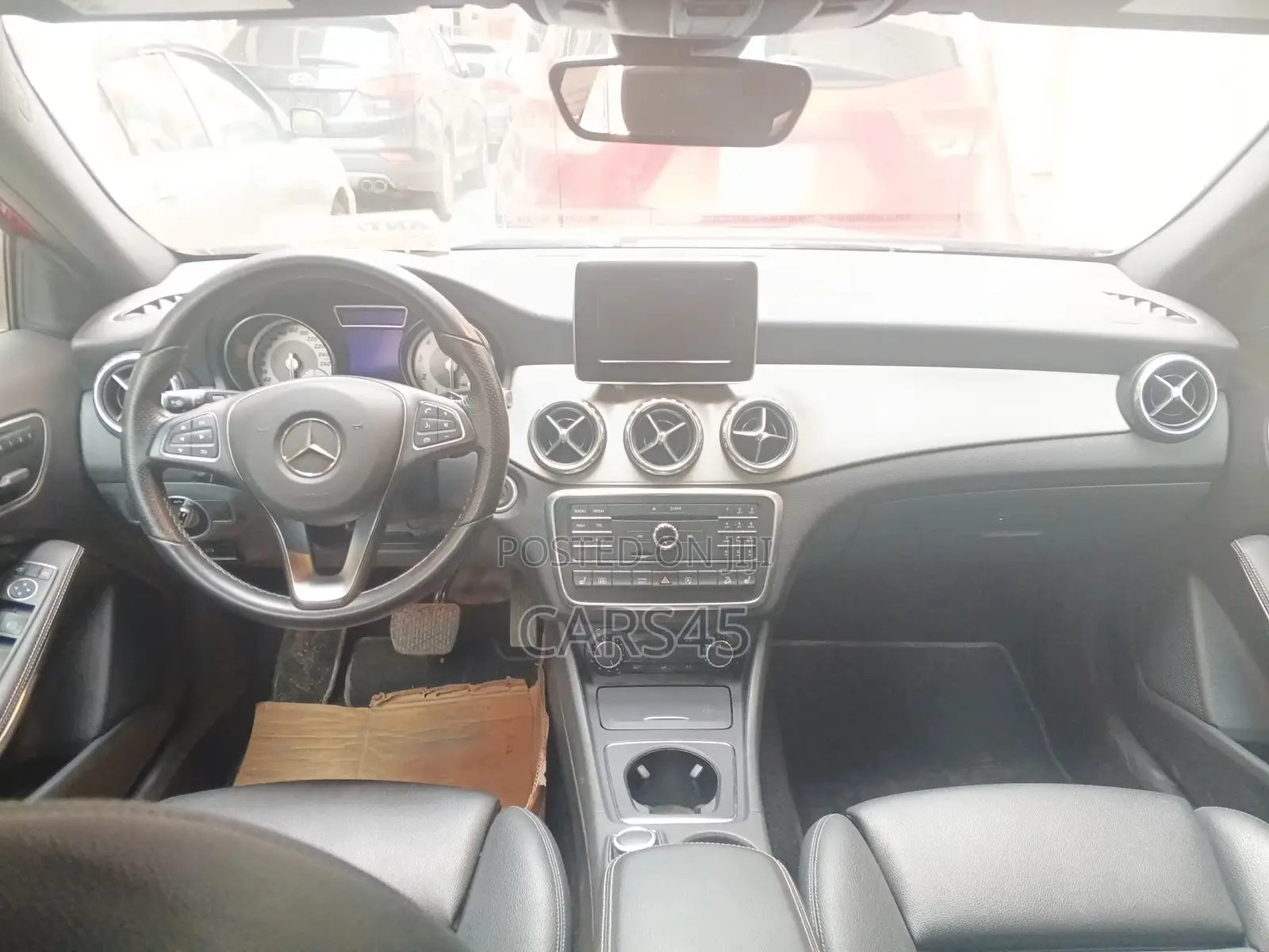 Mercedes-Benz GLA-Class 2016 Red