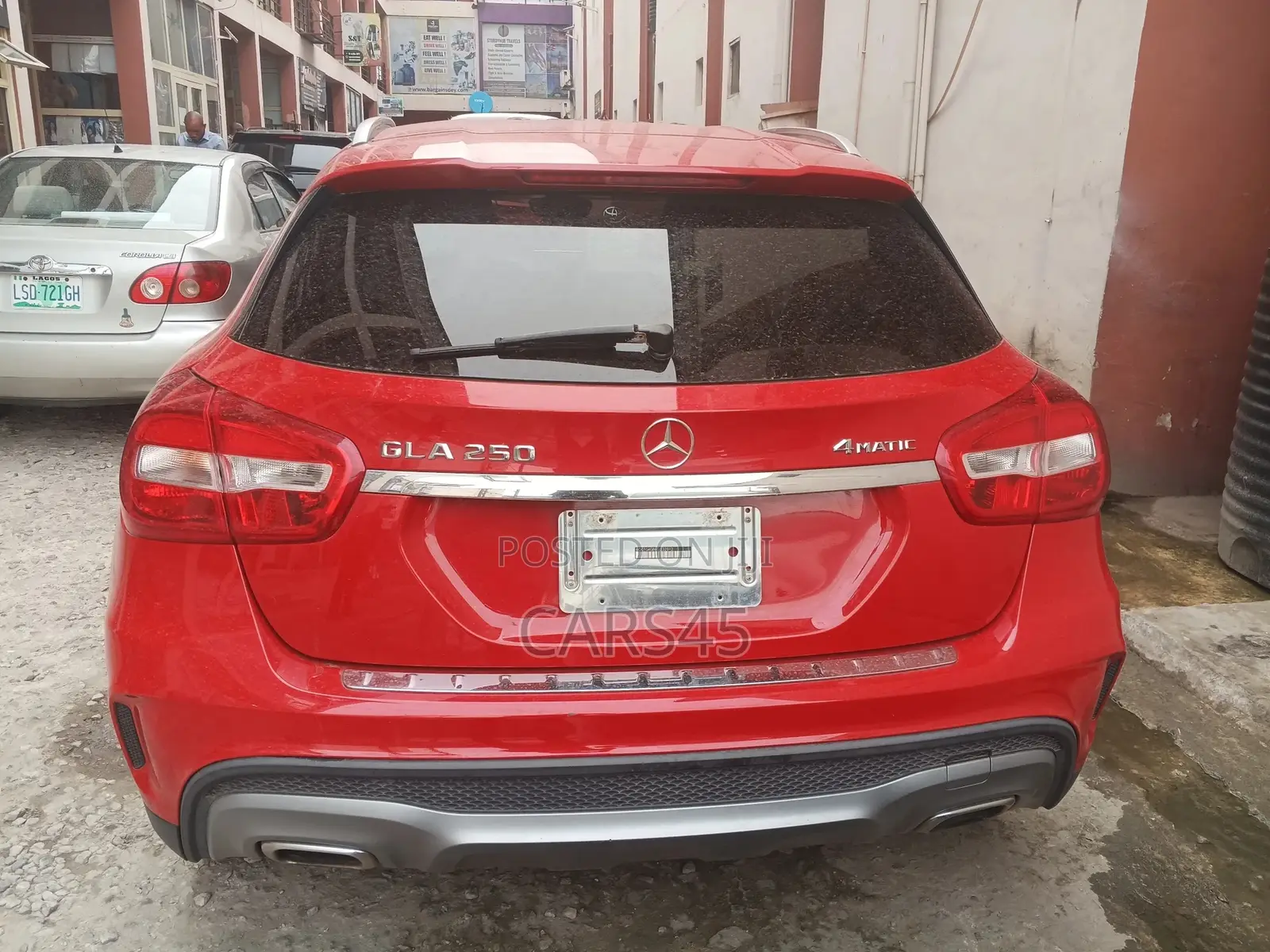 Mercedes-Benz GLA-Class 2016 Red