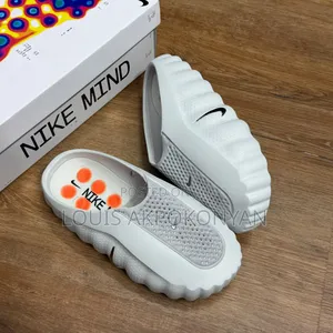 Nike Mind 001 Mules