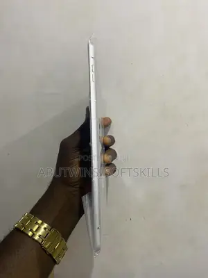 Apple iPad Air 16 GB Silver