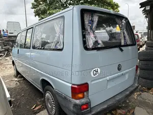 Volkswagen Transporter 2002 Blue