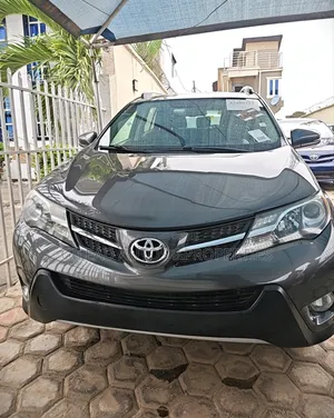 Toyota RAV4 Limited 4dr SUV AWD (2.5L 4cyl 6A) 2014 Gray