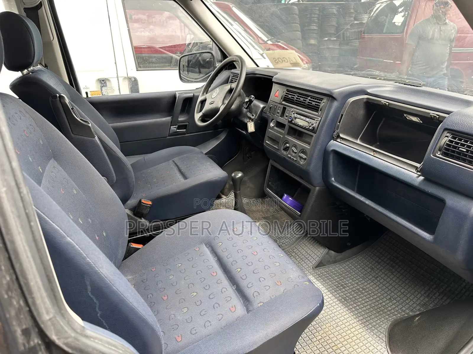 Volkswagen Transporter 2005 Black